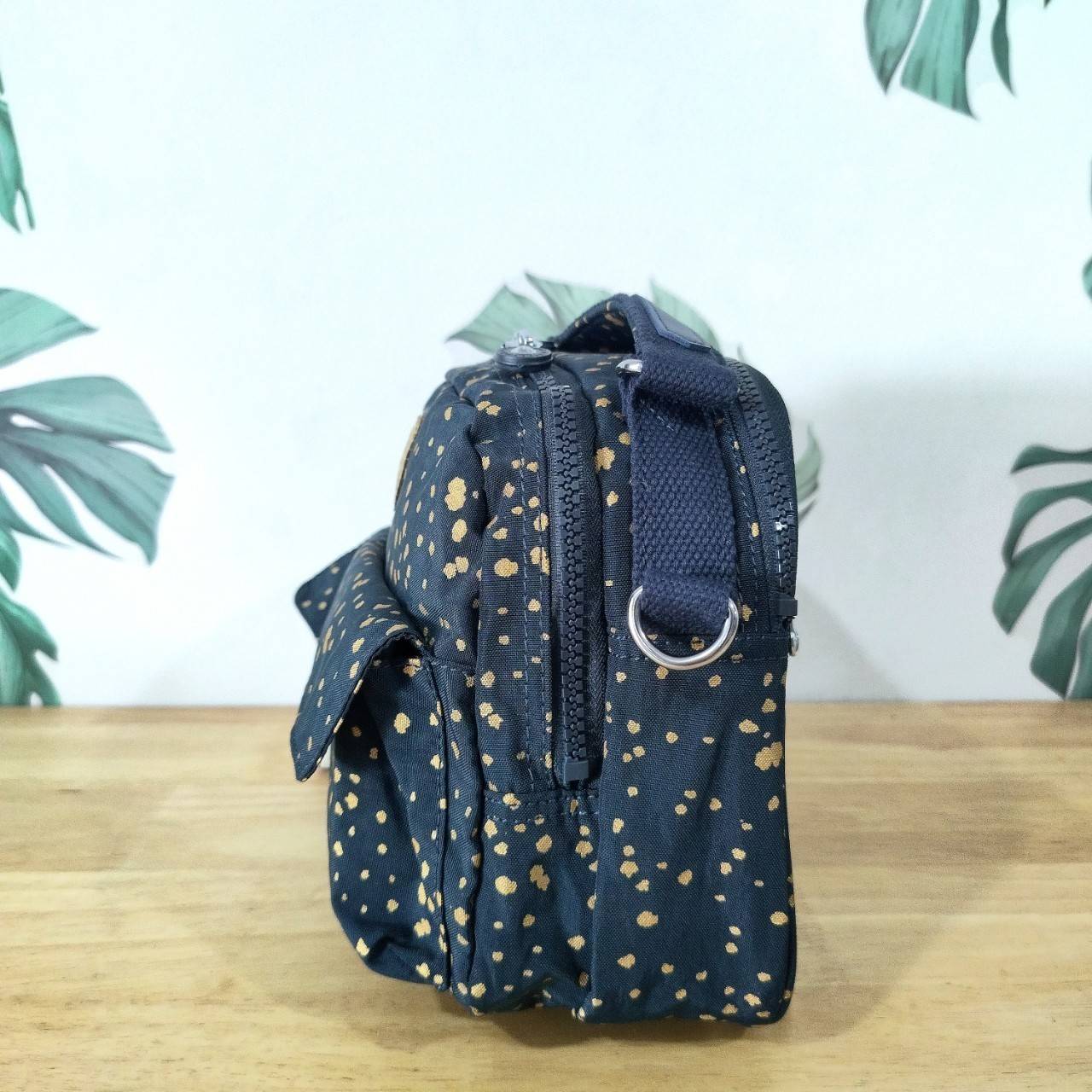 คิปลิ้ง Candy 2 ways backpack กระเป๋าเป้ สะพายข้าง กระเป๋าถือ KIPLING