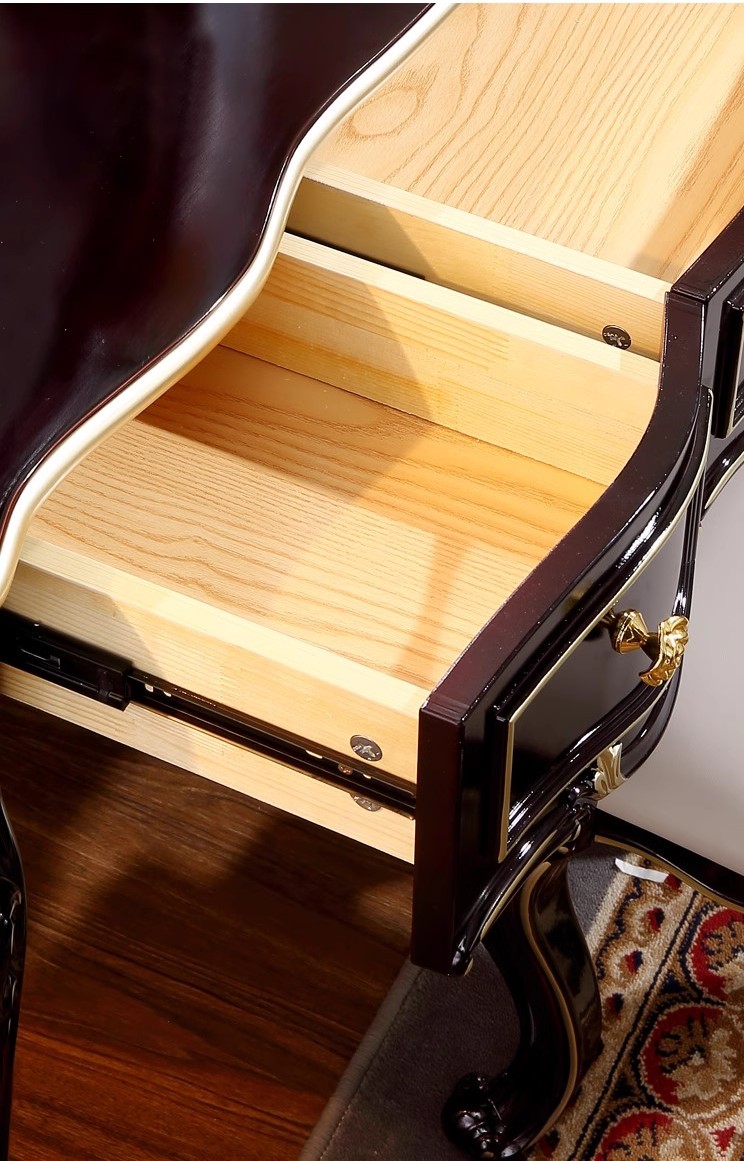 โต๊ะเครื่องแป้งหรู 02