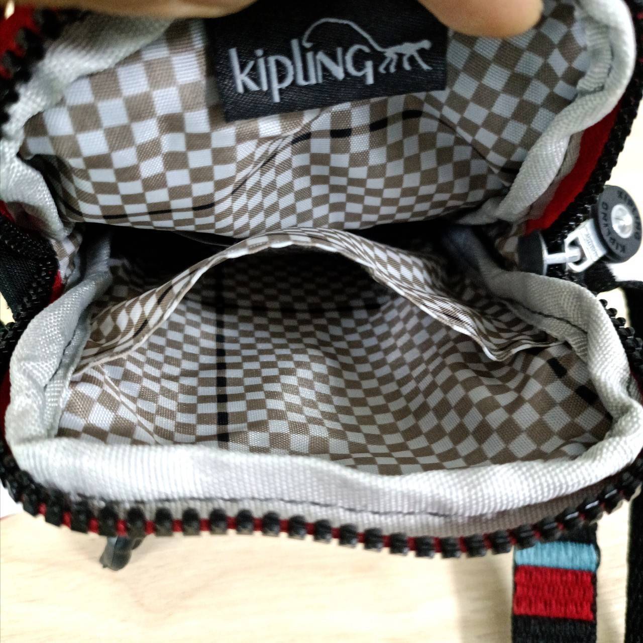 กระเป๋าใส่โทรศัพท์ KIPLING Tally crossbody กระเป๋าคิปลิ้ง