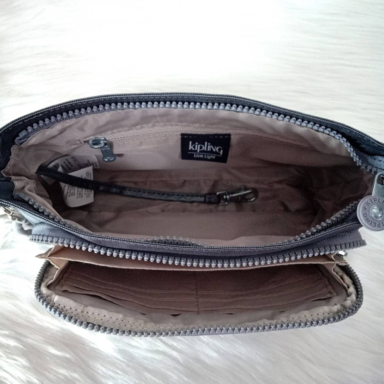 กระเป๋าสะพาย Kipling คิปลิ้ง คิบลิง KIPLING Basic MYRTE Convertible bag