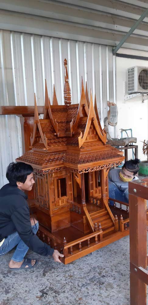 ศาลพระภูมิไม้