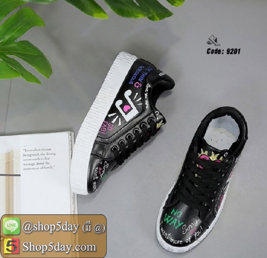 รองเท้าผ้าใบ หนัง PU Flashion แบ๊วๆสไตล์เกาหลี (ดำ)