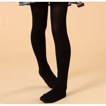 ถุงน่องเด็กสีดำ แบบเรียบ ใช้ในการแสดงต่างๆ