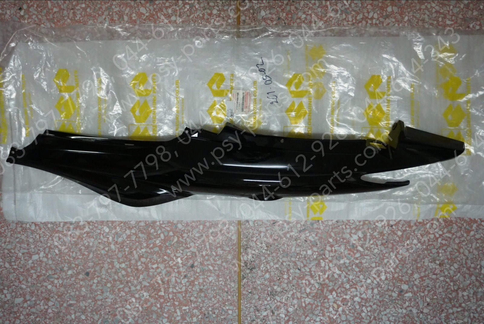 ฝาครอบข้างซ้าย SMASH-REVO แท้ๆ สีดำ 47211-07H00-YNR