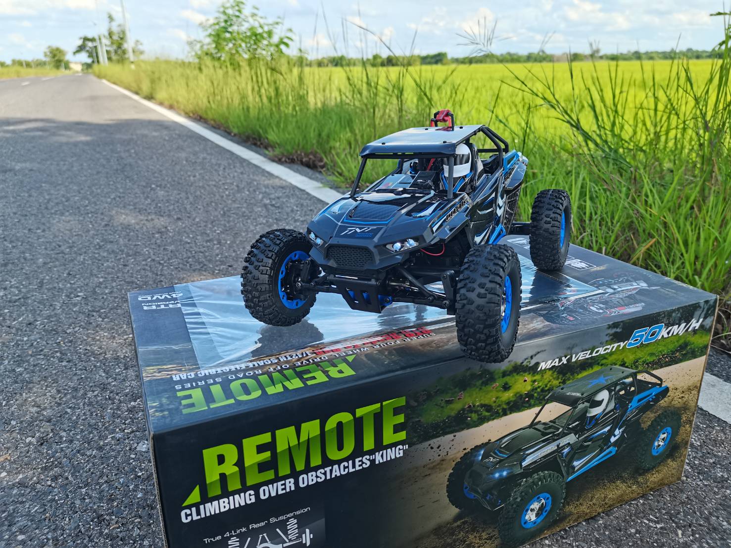 รถบังคับวิทยุ WL-TOYS 12428B ขนาด 1/12 ระบบ 2.4GHZ.4x4