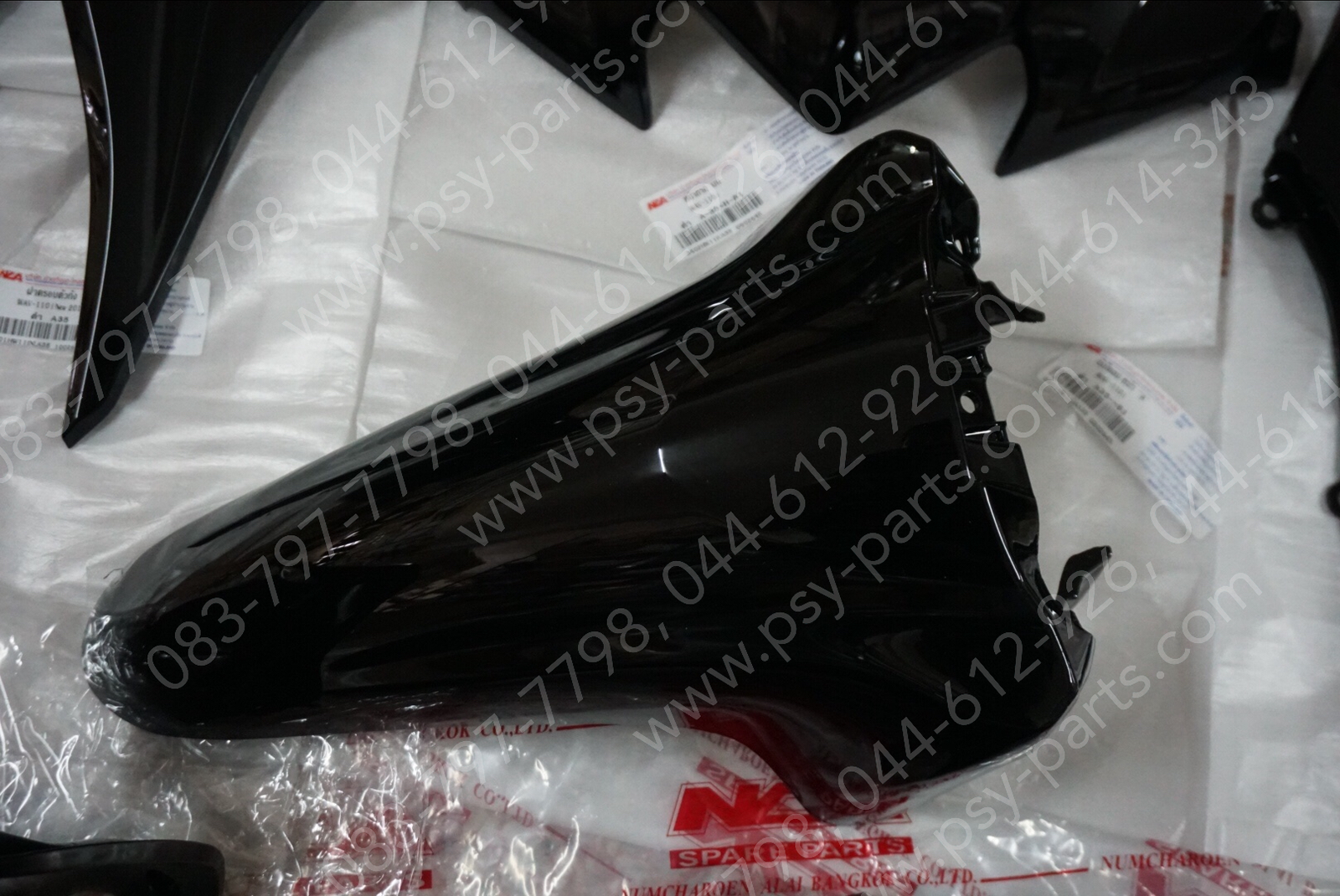 พลาสติกชุด WAVE 110-I/14, WAVE 110-I/12 สีดำ (A35)