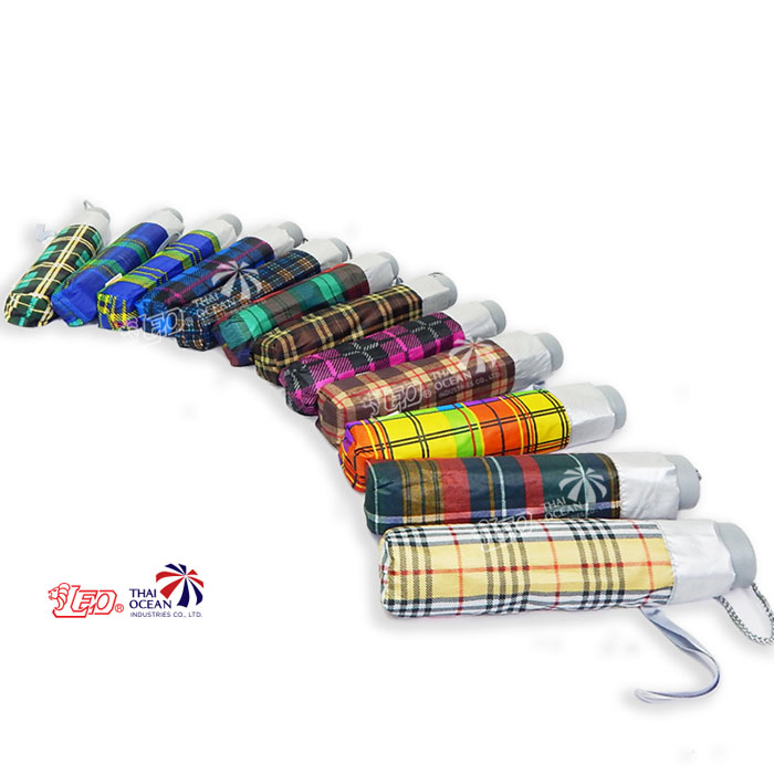 Leo ร่มพับ 3 ตอน ลายสก๊อต ผ้าเคลือบยูวีกันแดด ขนาด 22 นิ้ว (ขายส่ง) 12 คันต่อกล่อง