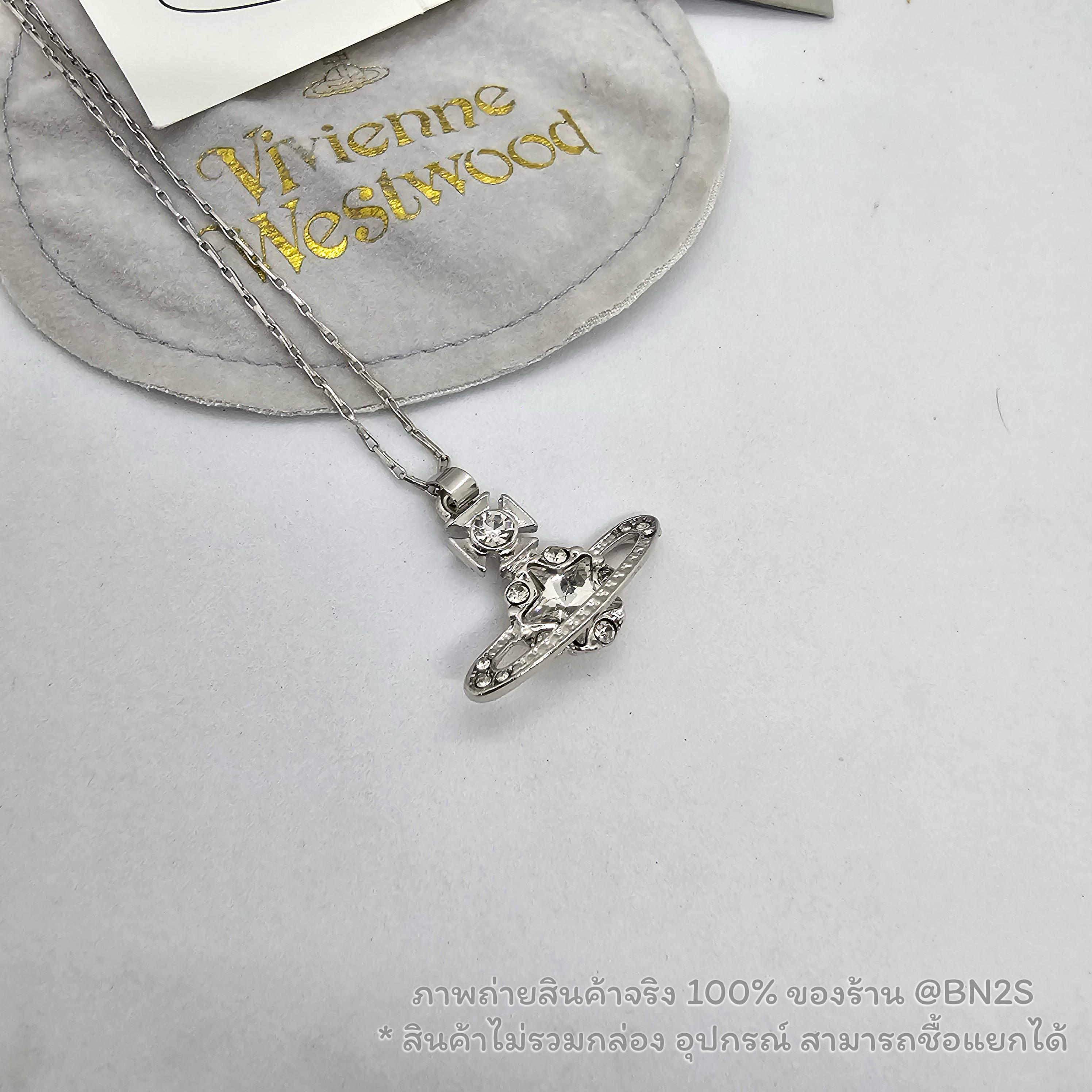 สีเงิน | Vivienne Westwood Astrid Star Crystal Orb Pendant Necklace สร้อยคอสายโซ่กระดูกงู จี้ดาวเสาร์รูปดาว วิเวียน งานสวยมาก