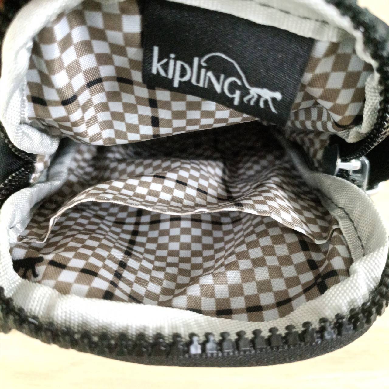 กระเป๋าใส่โทรศัพท์ KIPLING Tally crossbody กระเป๋าคิปลิ้ง