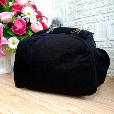 Kipling กระเป๋าเป้ สะพายหลัง Helen Lee City Backpack (size M )