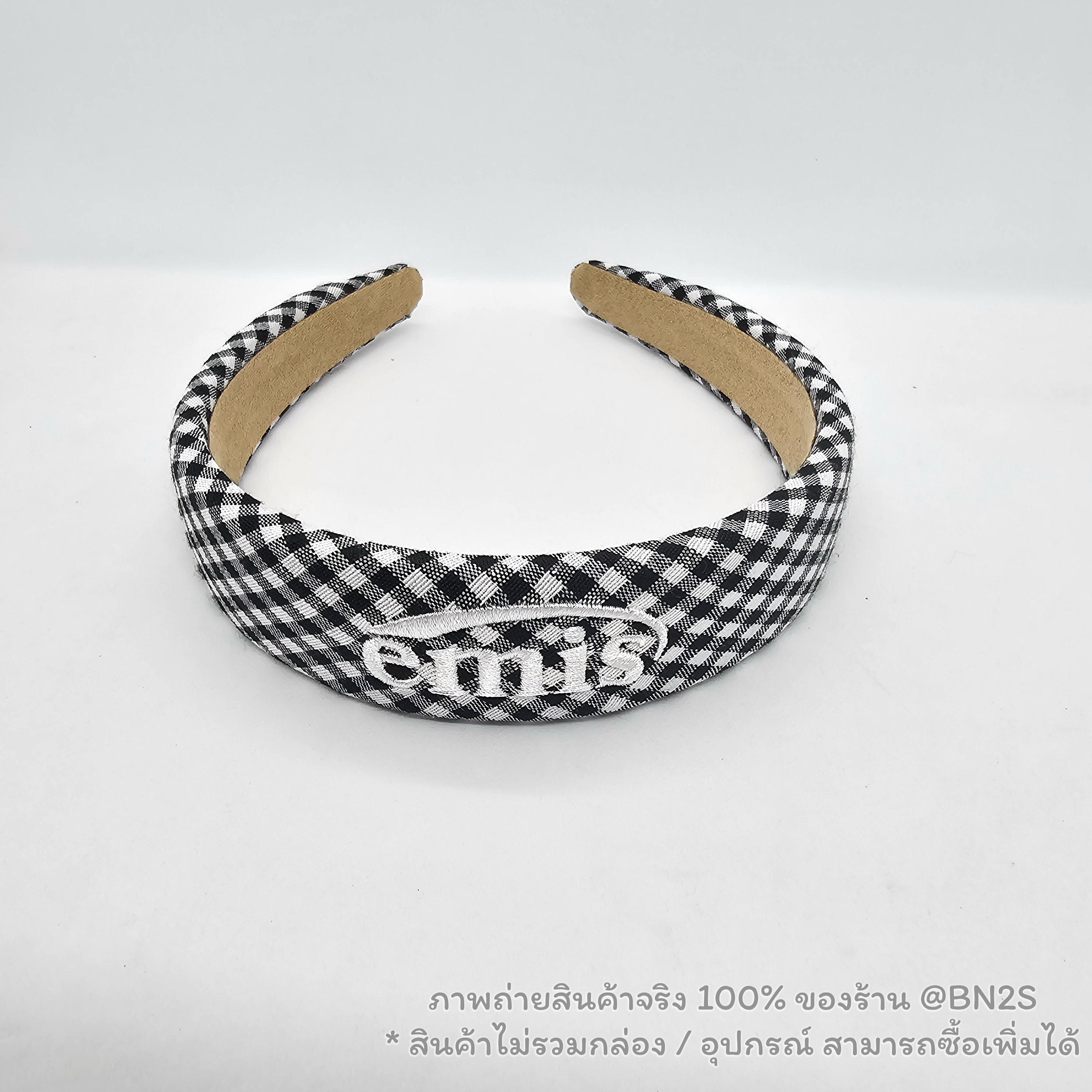 สีดำ | ที่คาดผมอีมีส แบรนด์เกาหลี Emis Gingham Check Hairband ลายตาราง ปั๊กโลโก้ EMIS รุ่นใหม่ชนช๊อป พร้อมส่งในไทย ราคาไม่แพง ไม่มีกล่อง อุกรณ์