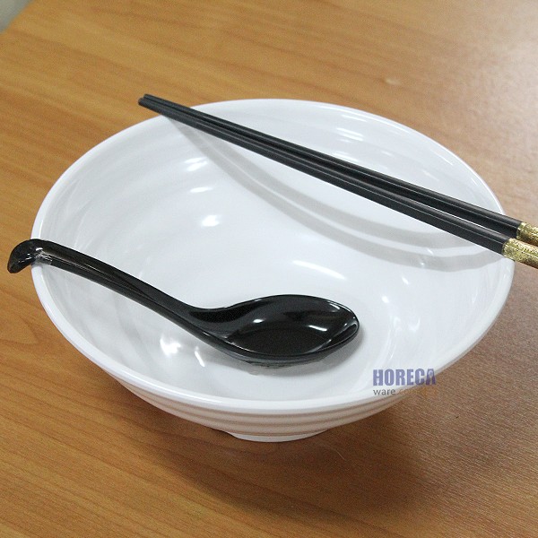 ชามกลมญี่ปุ่นมีลอน 8.5นิ้ว [สีครีม] ปลายิ้ม