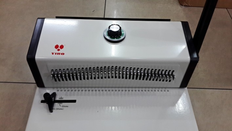 เครื่องเข้าเล่มปฏิทินห่วงเหล็กรุ่นT9029A รูสี่เหลร่ยม 3:1