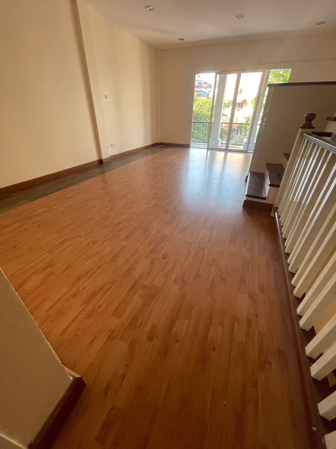 ขายบ้าน หมู่บ้านภุมรินทร์ 807/107 ติดสวนสาธารณะ ใกล้ห้างเซียร์รังสิต