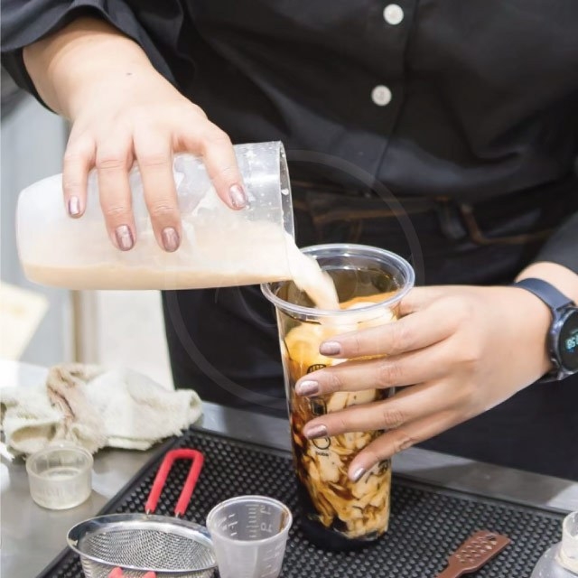 แก้วเชคเกอร์ พลาสติก เชคเกอร์ มีมาตรวัด 700ml แก้วชานมไข่มุก แก้วค็อกเทล กระบอกเชค บรรจุ 1 ชิ้น