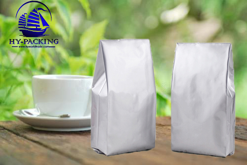 ถุงอลูมิเนียมฟอยด์ ซีลกลาง ขยายข้าง ก้นกางตั้งได้ (1 แพค 50 ซอง)