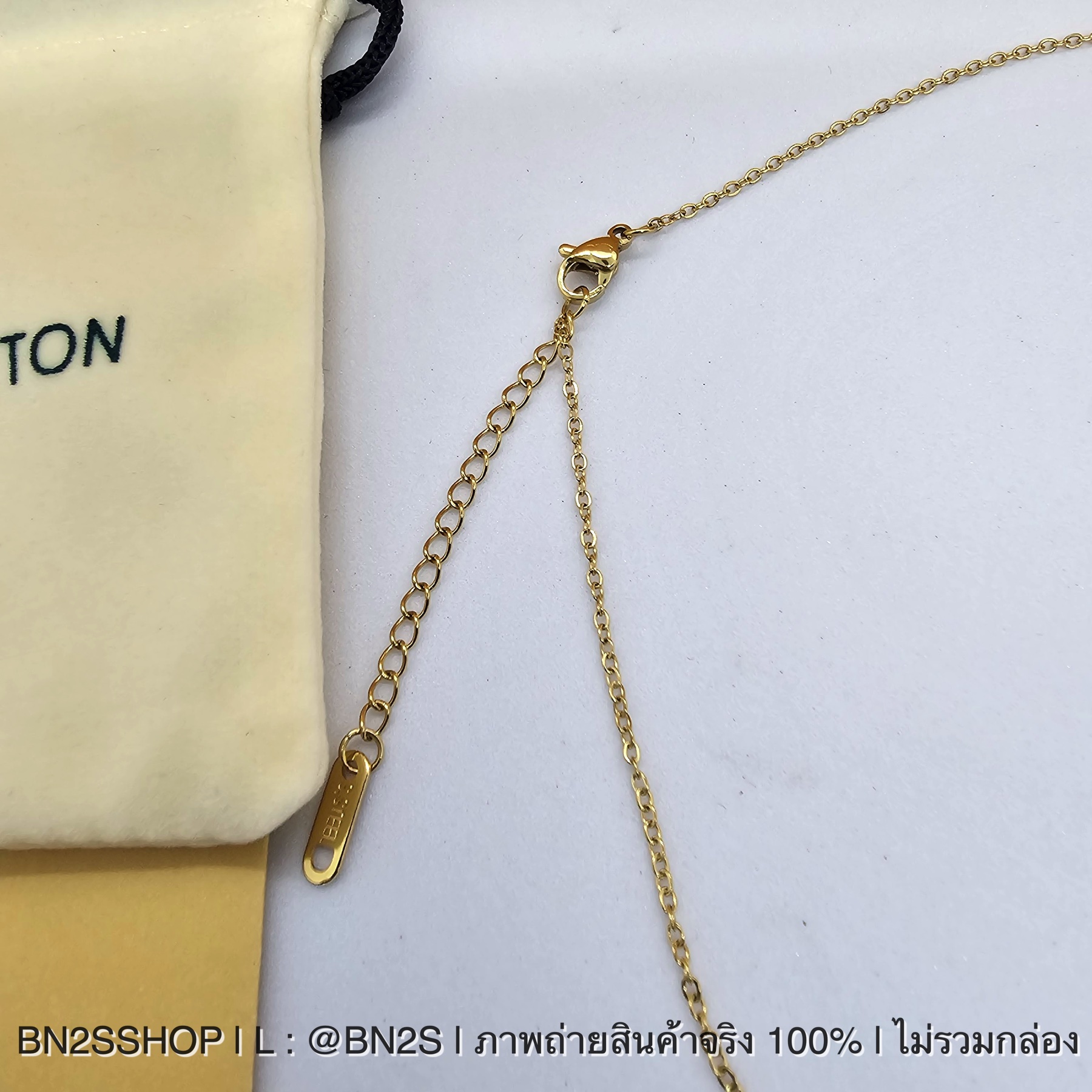 สร้อยคอสายโซ่ จี้ลายหลุยส์ โมโนแกรม Louis Vuitton Monogram Chain Necklace