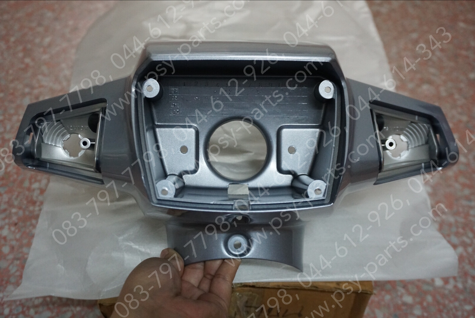 เสื้อไฟหน้าตัวบน CRYSTAL แท้ๆ สีบรอนซ์ 56311-31C00-61ST