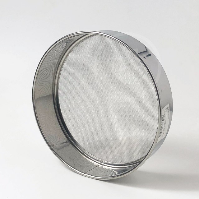 ที่ร่อนแป้งสแตนเลส ขนาด 19 เซนติเมตร ตะแกรงร่อนแป้งสแตนเลส กระชอนร่อนแป้ง จำหน่ายโดย ทีอีเอ
