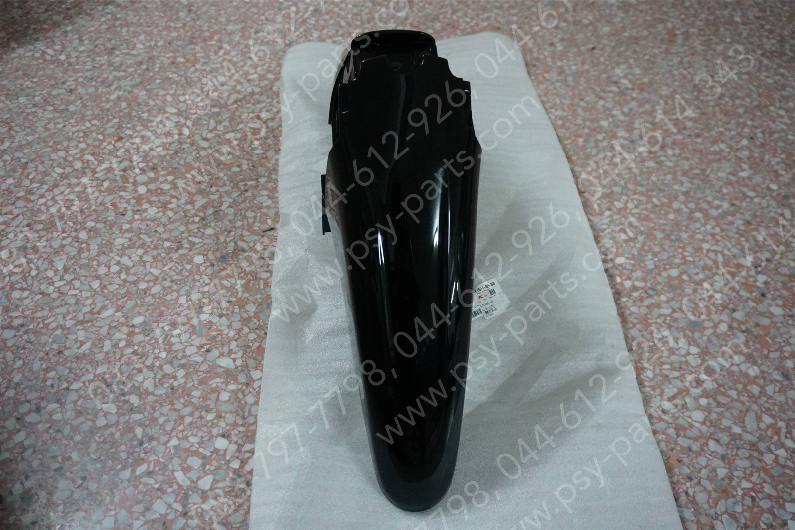 บังโคลนหน้า SPARK 110 แท้ๆ สีดำ 5TN-F1511-00-33