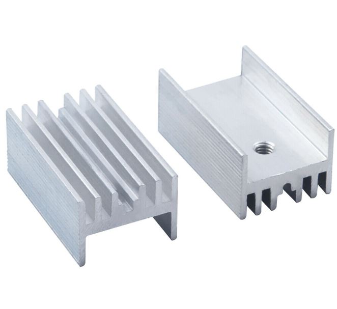 แผ่นระบายความร้อน Heatsink 20*15*10mm. Anodized Aluminium Heat Sink For Power Transistor TO-126 TO-220 size 20x15x10mm.