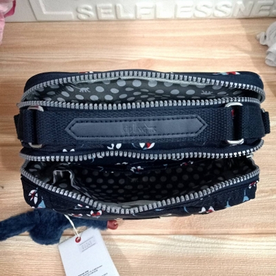 Kipling กระเป๋าสะพายข้าง DISNEY'S 🌺มี 7ลาย