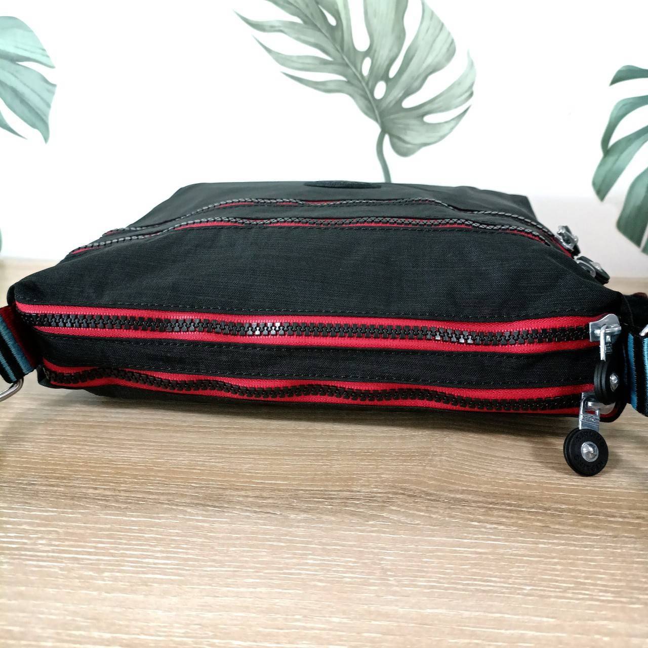 กระเป๋าสะพายข้าง Kipling Ella คิปลิ้ง