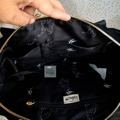 Kipling กระเป๋าสะพาย รุ่น ART HELEN LEE