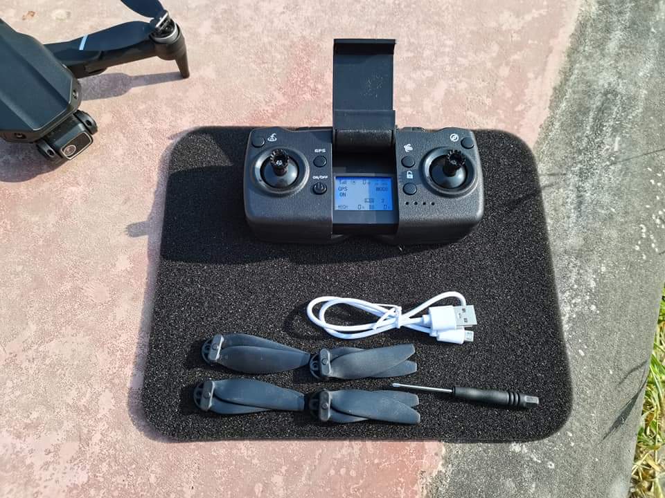 L900 5G WIFI FPV GPS พร้อม 4K HD ESC มุมกว้าง กล้อง 28nins มอเตอร์ Brushless พับได้ RC
