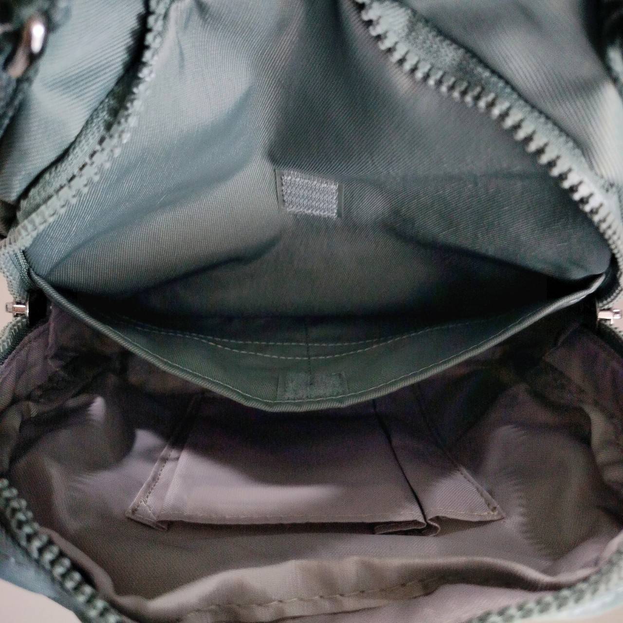 คิปลิ้ง Candy 2 ways backpack กระเป๋าเป้ สะพายข้าง กระเป๋าถือ KIPLING