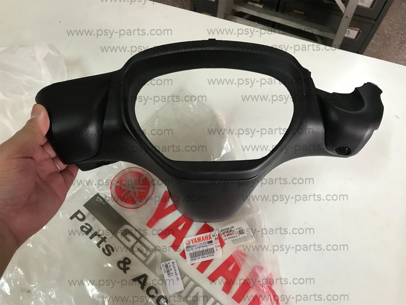 เสื้อไฟหน้าด้านหลัง SPARK ดิสก์เบรค แท้ๆ สีดำ 5LL-F6145-00