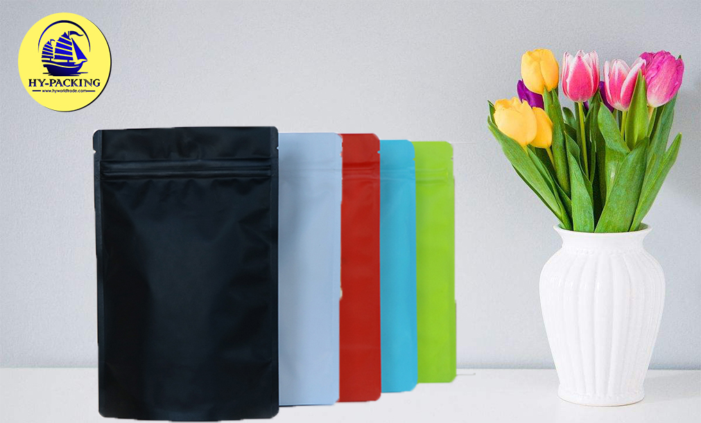 ถุงฟอยล์ ทึบสองด้าน มีซิปล็อค ก้นตั้งได้ พิมพ์สี พื้นด้าน