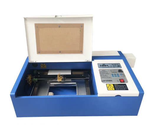 เครื่องแกะสลักเลเซอร์ รุ่น SD 3020 (50W)