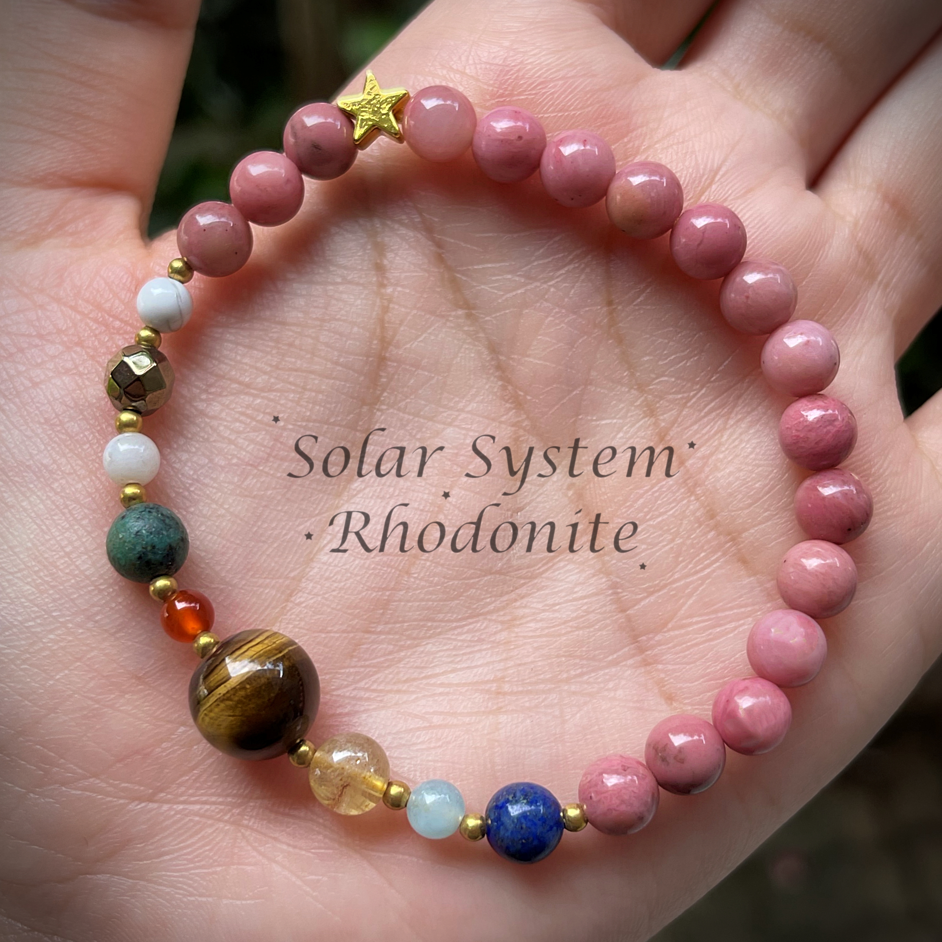Solar System Bracelet : โรโดไนต์ (Rhodonite)