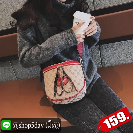 ♨️ กระเป๋าสะพายข้างสุดฮิตแนวหรู ปี 2020 จร้า ⚡️