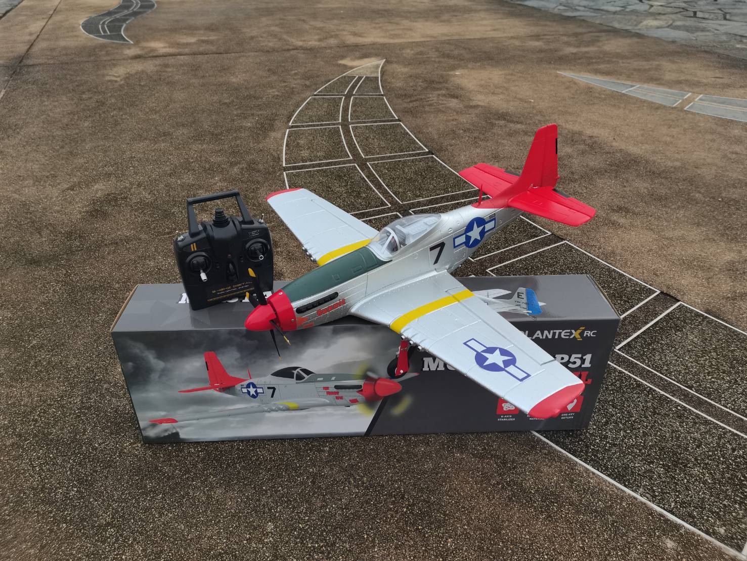 เครื่องบินบังคับวิทยุ Volantex Mustang P-51D Brushless RTF