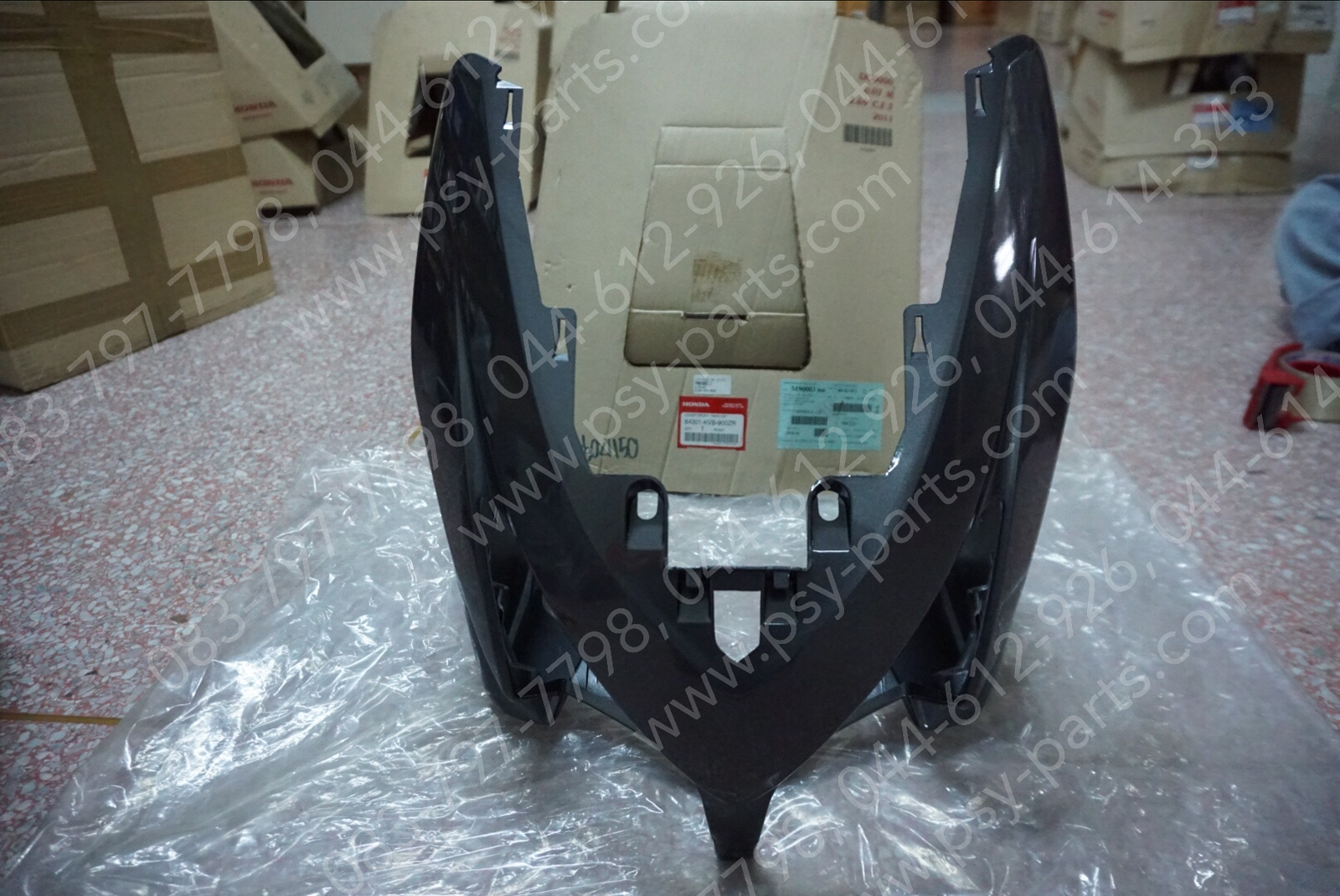 หน้ากากไฟหน้า CLICK แท้ๆ สีดำเทา 64301-KVB-900ZR