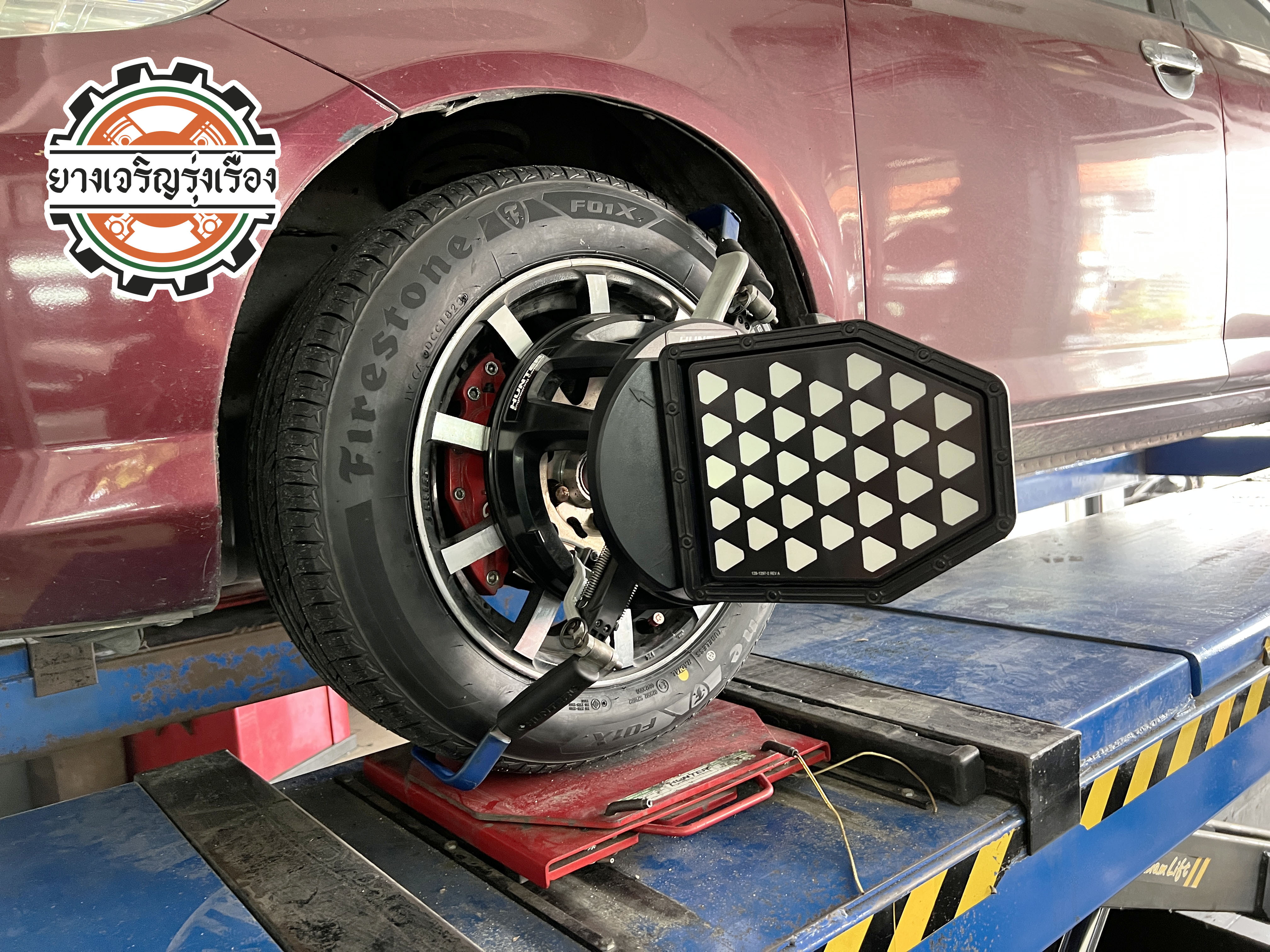 HONDA CITY เข้ารับบริการเปลี่ยนยางรถยนต์ ขอยางคุณภาพเยี่ยม ๆ รีดน้ำ ☄️FIRESTONE F01X WATERGRIP ขนาด 185/60R15 𝙊𝙪𝙧 𝙎𝙚𝙧𝙫𝙞𝙘𝙚 บริการทางร้านเรารับทำอะไรบ้าง 🔧 ติดตั้งยางแบบไร้รอย 100% 🔧 บริการสลับยาง ตามอายุ 🔧 มียางรถยนต์ทุกยี่ห้อให้เลือกซื้อ 🔧 เช็คช่วงล่าง แก้ปัญหาให้ตรงจุด 🔧 บริการล้างลิ้นปีกผีเสื้อ 🔧 บริการเช็คระยะรถยนต์ 🔧 เปลี่ยนถ่ายของเหลวทั้งระบบ 🔧 ตั้งศูนย์ด้วยเครื่อง HUNTER นำเข้าจาก USA สอบถามข้อมูลเพิ่มเติม หรือนัดหมายเข้ารับบริการ Tel : 08-6569-1915 Tel : 08-6544-5963 Line id : @88rw Tiktok : https://www.tiktok.com/@88rwycrr Youtube : https://youtube.com/@88rw Facebook : https://www.facebook.com/88rwtire Location : https://goo.gl/maps/HrNUAZXPN94KvxZ98?coh=178573&entry=tt #รถยนต์มีปัญหาไม่รู้ต้องแก้ตรงไหน ทางเรายินดี ตรวจหาปัญหาและหาวิธีแก้ บอกลูกค้าก่อนลงมือทำเสมอราคาเป็นธรรมไม่เอาเปรียบ สบายใจคุณลูกค้า ---------------------------------- ดูแลให้คำปรึกษาทุกปัญหาคาใจ ไม่ทิ้งลูกค้า มีบริการหลังการขาย 【ให้ผู้เชี่ยวชาญของเรา ดูแลรถคุณ】 ร้านยางเจริญรุ่งเรือง ยินดีต้อนรับครับ ---------------------------------- #โช๊คอัพรถยนต์ #monroe #yss #kayaba #profender #ร้านยางเจริญรุ่งเรือง #นนทบุรี #งามวงศ์วาน #amsfix #บริการช่วงล่างรถยนต์ #ซ่อมบำรุงช่วงล่าง #เซทอัพโช๊คอัพรถยนต์