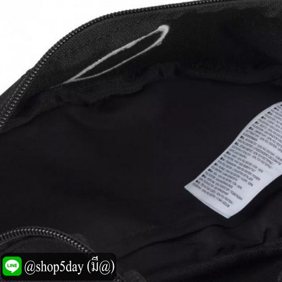 ✔️ กระเป๋าคาดอกตรา Converse พกพาสะดวก