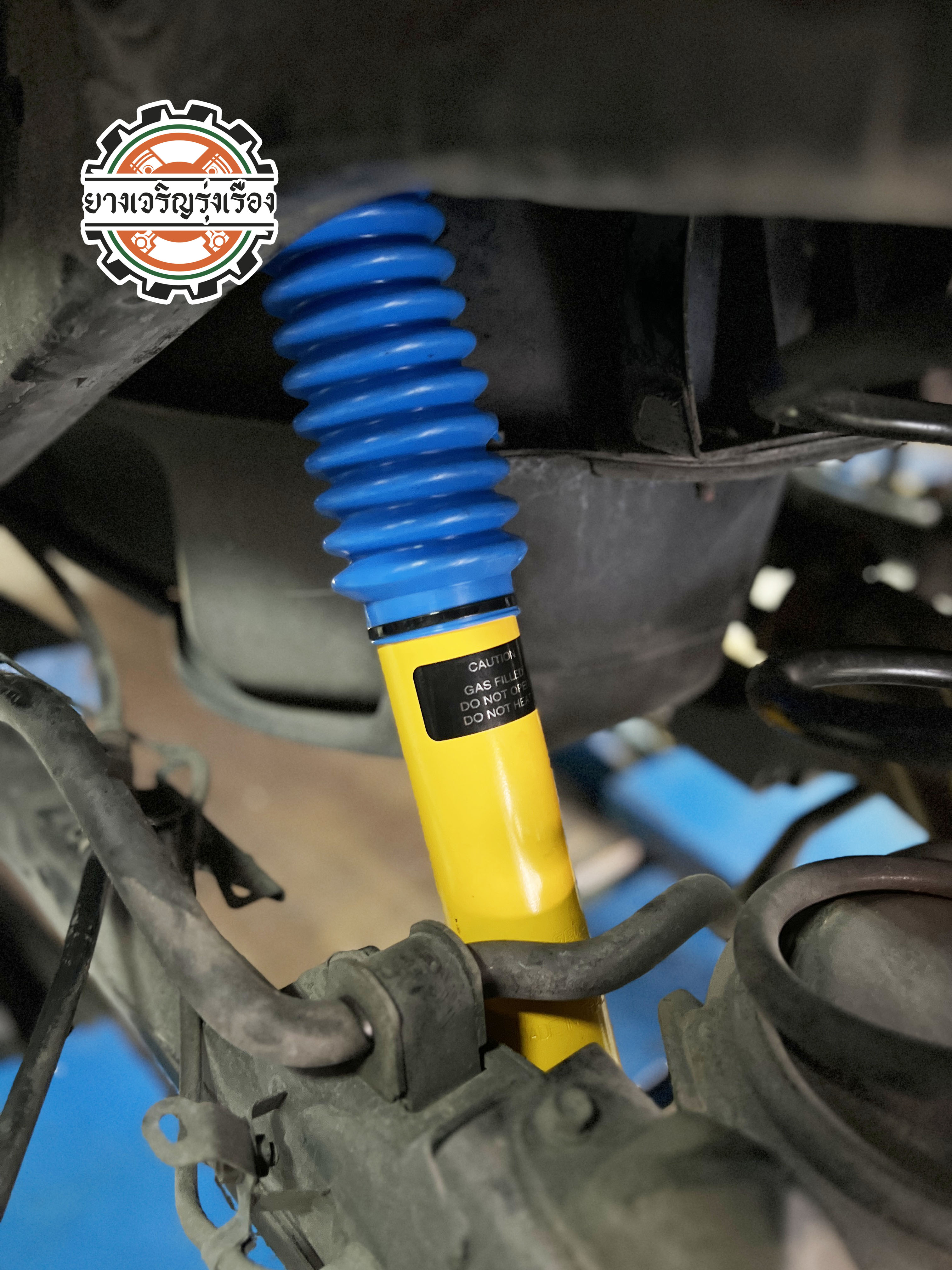 MITSUBISHI PAJERO โช๊คเดิมเสีย เปลี่ยนโช๊คอัพใหม่ เน้นใช้งาน [+] PROFENDER 4PAG ปรับนุ่ม 4ระดับ = 14,750 บาท ล้อเดิม ยางเดิม ก็ขับสนุกได้ [+] พร้อมบริการติดตั้ง + Set up ให้เหมาะกับยาง [+] ขับสนุกด้วยบริการ ตั้งศูนย์ละเอียดให้เหมาะกับการใช้งานและลักษณะของช่วงล่าง --------------------------------- โทร : 08-6544-5963 บุ๊ก และทีมงาน ยินดีต้อนรับครับ 𝙊𝙪𝙧 𝙎𝙚𝙧𝙫𝙞𝙘𝙚 บริการทางร้าน 🔧Service ✅ ฟรี บริการติดตั้งโช๊อคัพ ✅ ฟรี บริการ Set up โช๊คอัพให้เหมาะกับการใช้งาน ✅ ฟรี ตั้งศูนย์ให้แม็ช กับช่วงล่างและยาง(เครื่อง HUNTER USA ความแม่นยำสูง) #รถยนต์มีปัญหาไม่รู้ต้องแก้ตรงไหน ทางเรายินดี ตรวจหาปัญหาและหาวิธีแก้ บอกลูกค้าก่อนลงมือทำเสมอราคาเป็นธรรมไม่เอาเปรียบ สบายใจคุณลูกค้า ---------------------------------- ดูแลให้คำปรึกษาทุกปัญหาคาใจ ไม่ทิ้งลูกค้า มีบริการหลังการขาย 【ให้ผู้เชี่ยวชาญของเรา ดูแลรถคุณ】