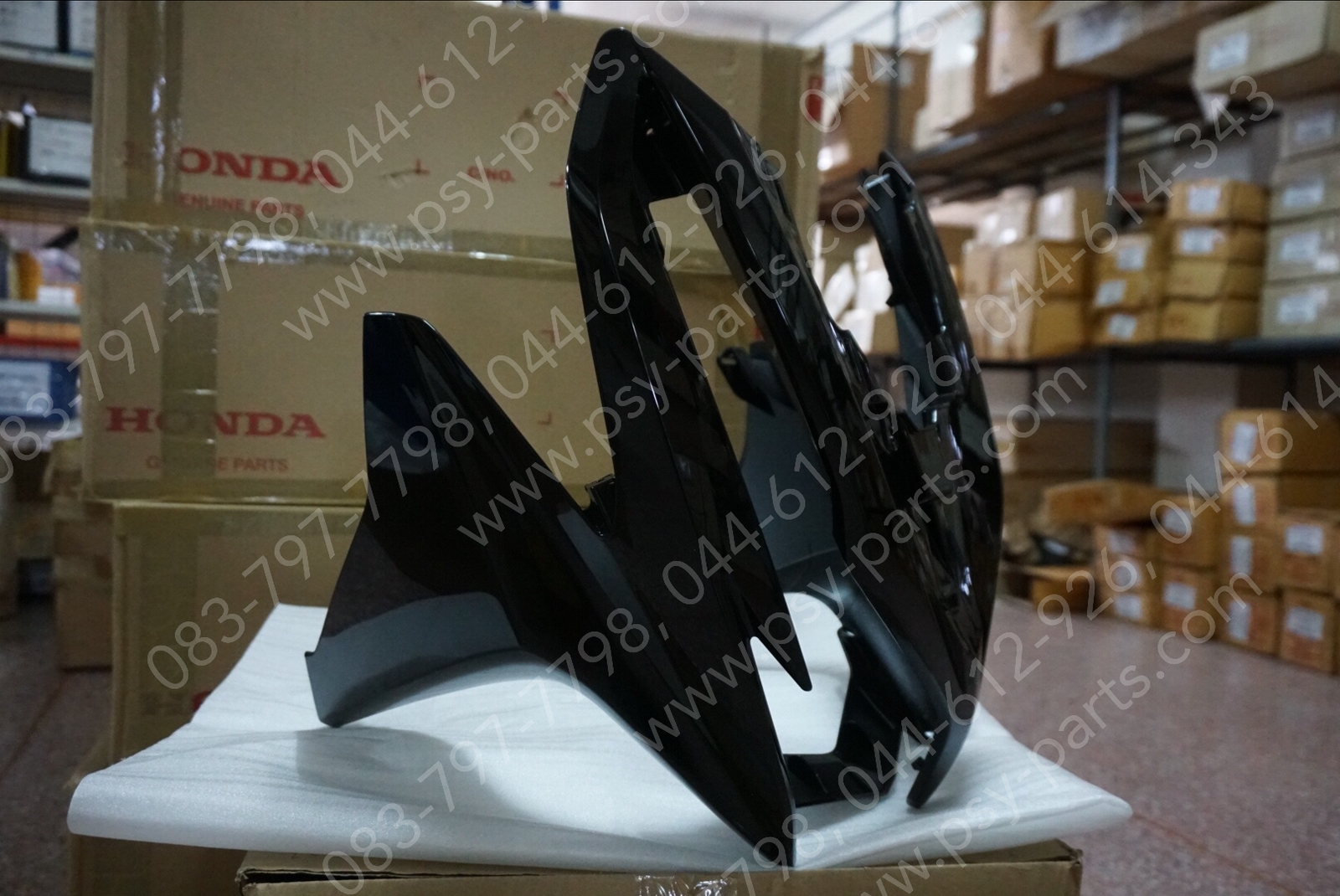 หน้ากากไฟหน้า CLICK 125-I แท้ๆ สีดำเงา (A35) 64301-KZR-700ZE