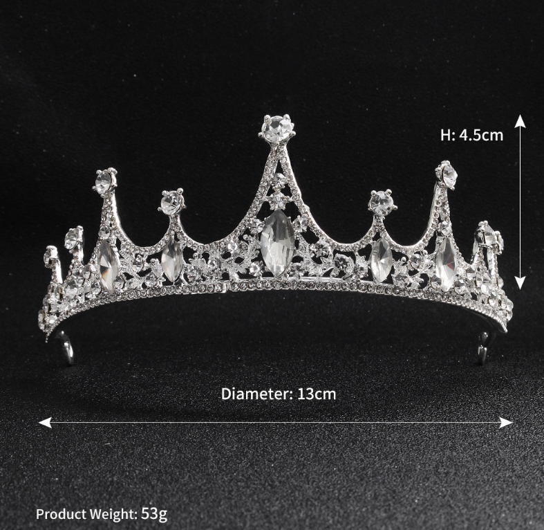 มงกุฏขนาดใหญ่ ประดับเพชร แบบปักกิ๊บแน่น ขนาด กว้าง 15.5 สูง 5.5 ซม.