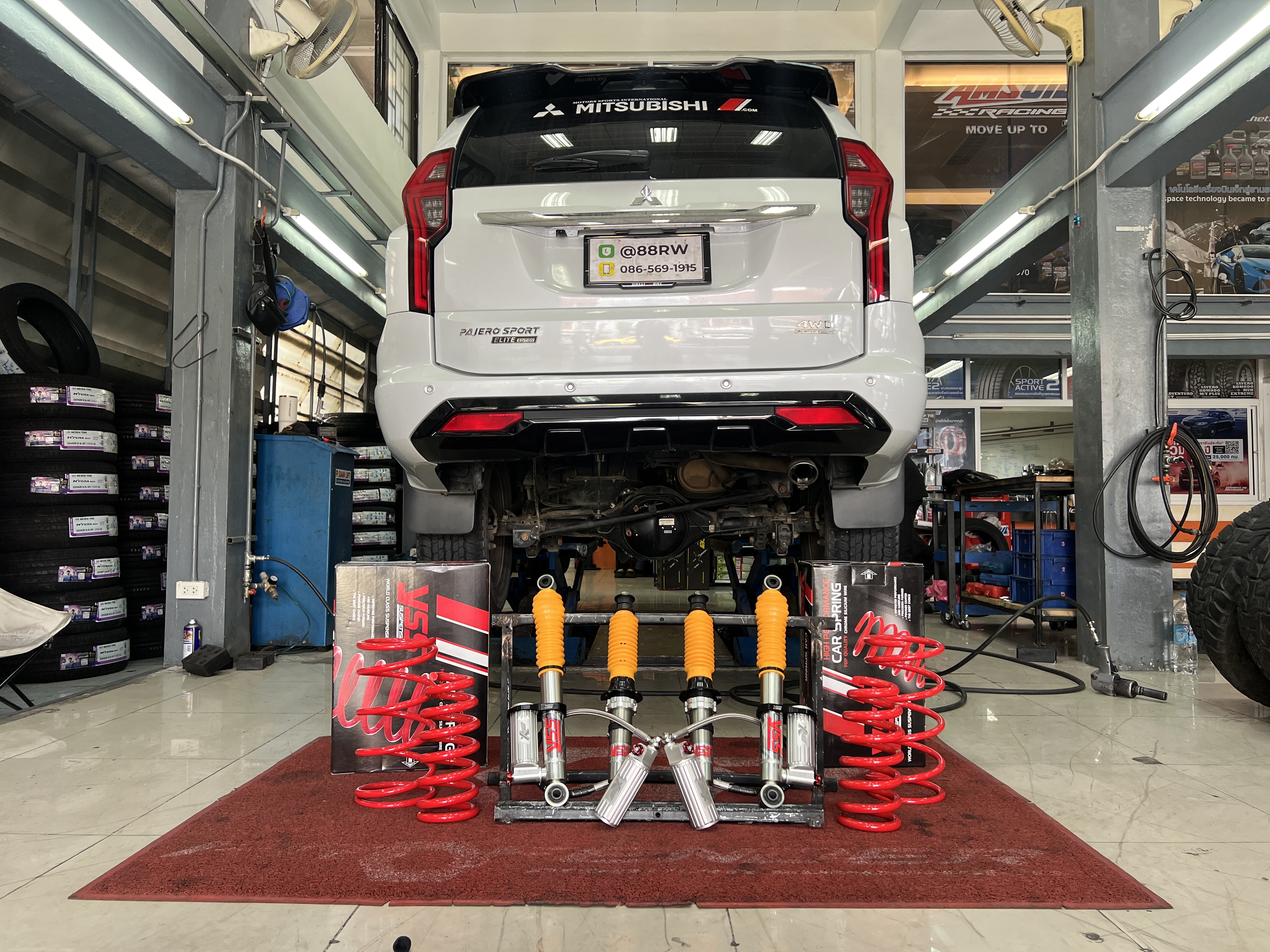 MITSUBISHI PAJERO อัพเกรดช่วงล่าง เลือกใช้งานตัวท้อป นุ่มเหมือนนั่งพรม [+] YSS X SPORT ปรับ หน้า หลัง 12 ระดับ [+] YSS SPRING performance *เพื่อความสะดวกในการรับบริการ นัดหมายเวลาก่อนเข้ารับบริการทุกครั้งครับ 𝙊𝙪𝙧 𝙎𝙚𝙧𝙫𝙞𝙘𝙚 บริการทางร้านเรารับทำอะไรบ้าง 🔧 มียางรถยนต์ทุกยี่ห้อให้เลือกซื้อ 🔧 โช้คอัพ สปริง 🔧 เช็คช่วงล่าง แก้ปัญหาให้ตรงจุด 🔧 ติดตั้งยางแบบไร้รอย 100% 🔧 บริการสลับยาง ตามอายุ 🔧 บริการล้างลิ้นปีกผีเสื้อ 🔧 บริการเช็คระยะรถยนต์ 🔧 เปลี่ยนถ่ายของเหลวทั้งระบบ 🔧 ตั้งศูนย์ด้วยเครื่อง HUNTER นำเข้าจาก USA สอบถามข้อมูลเพิ่มเติม หรือนัดหมายเข้ารับบริการ ☎️ : 08-6569-1915 ☎️ : 08-6544-5963 Line id : @88rw Tiktok : https://www.tiktok.com/@88rwycrr Youtube : https://youtube.com/@88rw Facebook : https://www.facebook.com/88rwtire Location : https://goo.gl/maps/HrNUAZXPN94KvxZ98?coh=178573&entry=tt #รถยนต์มีปัญหาไม่รู้ต้องแก้ตรงไหน ทางเรายินดี ตรวจหาปัญหาและหาวิธีแก้ บอกลูกค้าก่อนลงมือทำเสมอราคาเป็นธรรมไม่เอาเปรียบ สบายใจคุณลูกค้า ร้านยางเจริญรุ่งเรือง ยินดีต้อนรับครับ