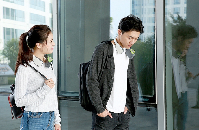 เครื่องฟอกอากาศส่วนตัวแบบพกพาสวมคอชนิดไอออน ion รุ่น M95+