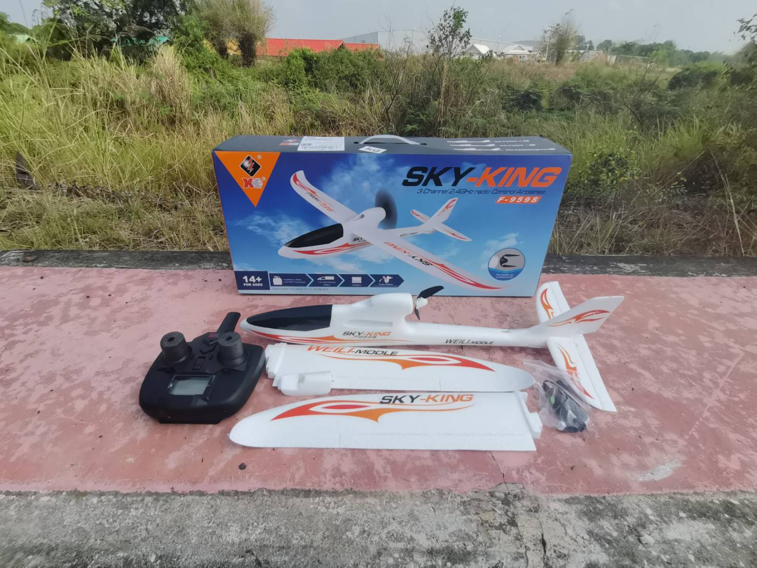 WL-TOYS F595 SKY KING WING 3CH 2.4GHZ เครื่องบินบังคับวิทยุ เครื่องร่อนฝึกเล่นเทรนเนอร์
