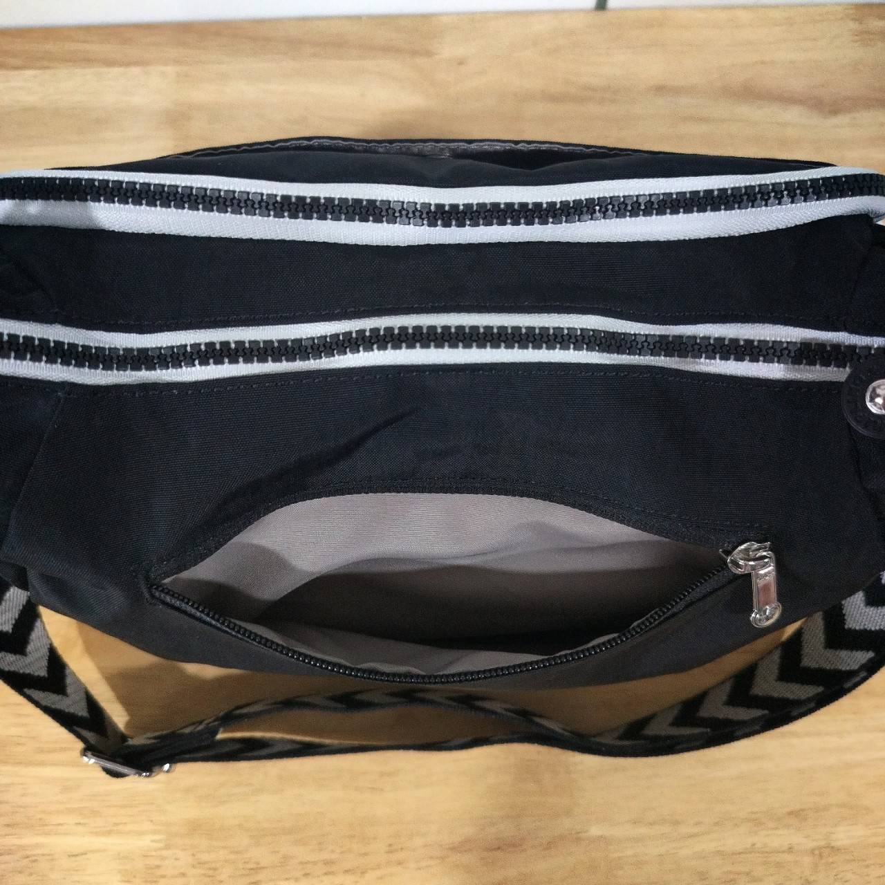 กระเป๋าสะพายข้าง Kipling CAI กระเป๋าคาดลำตัว พาดอก