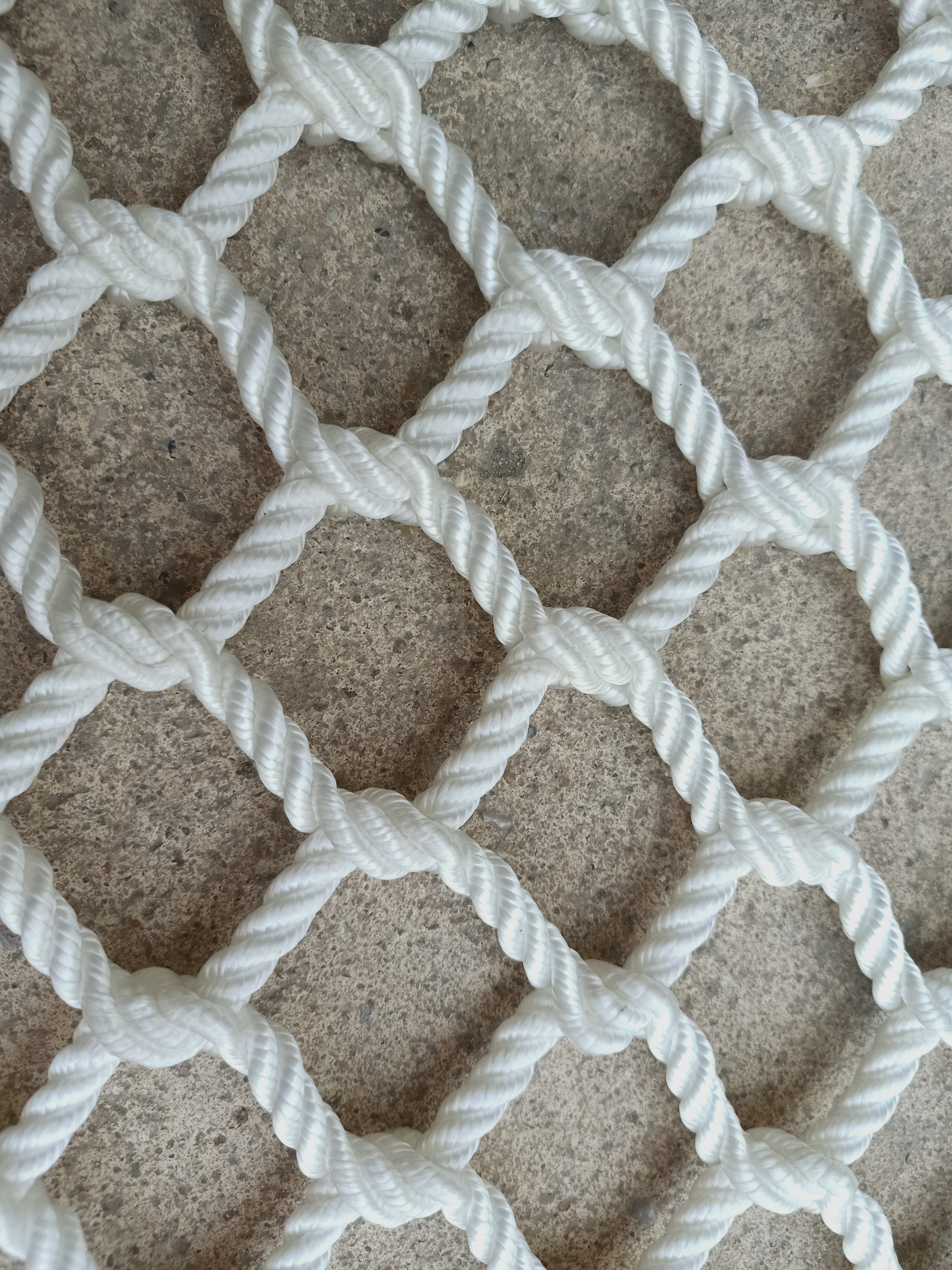 ตาข่ายเชือกโพลีเอสเตอร์ 7 mm.