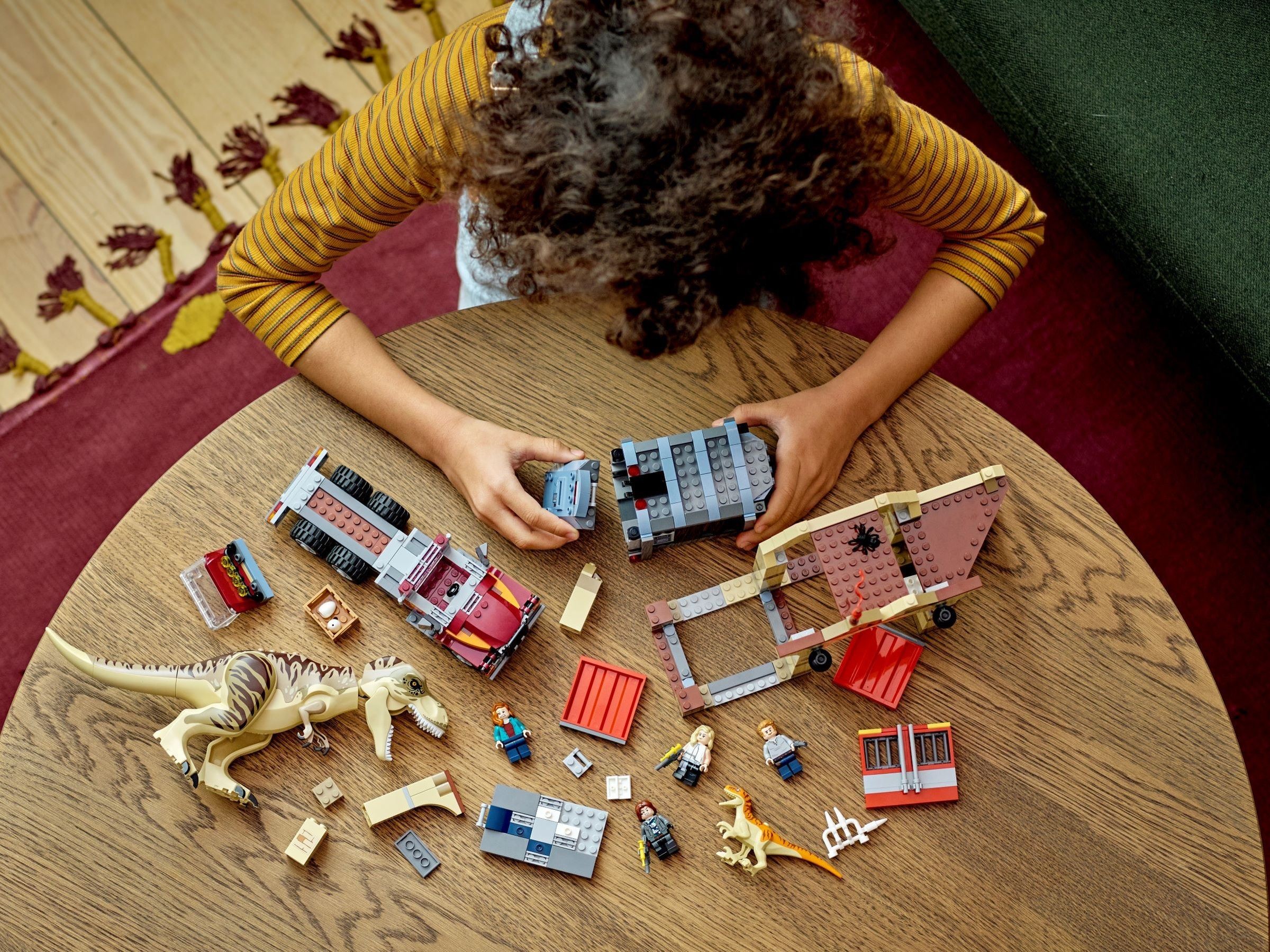 LEGO เลโก้ Jurassic World 76948 T. rex & Atrociraptor Dinosaur Breakout