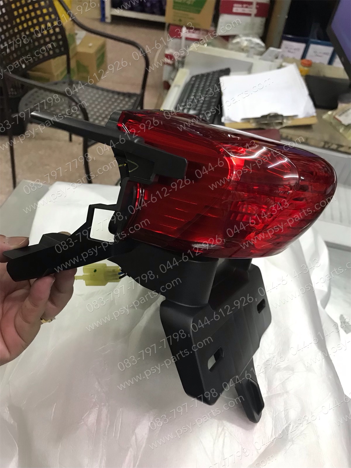 ไฟท้ายชุด FIORE แท้ๆ 52B-H4700-00