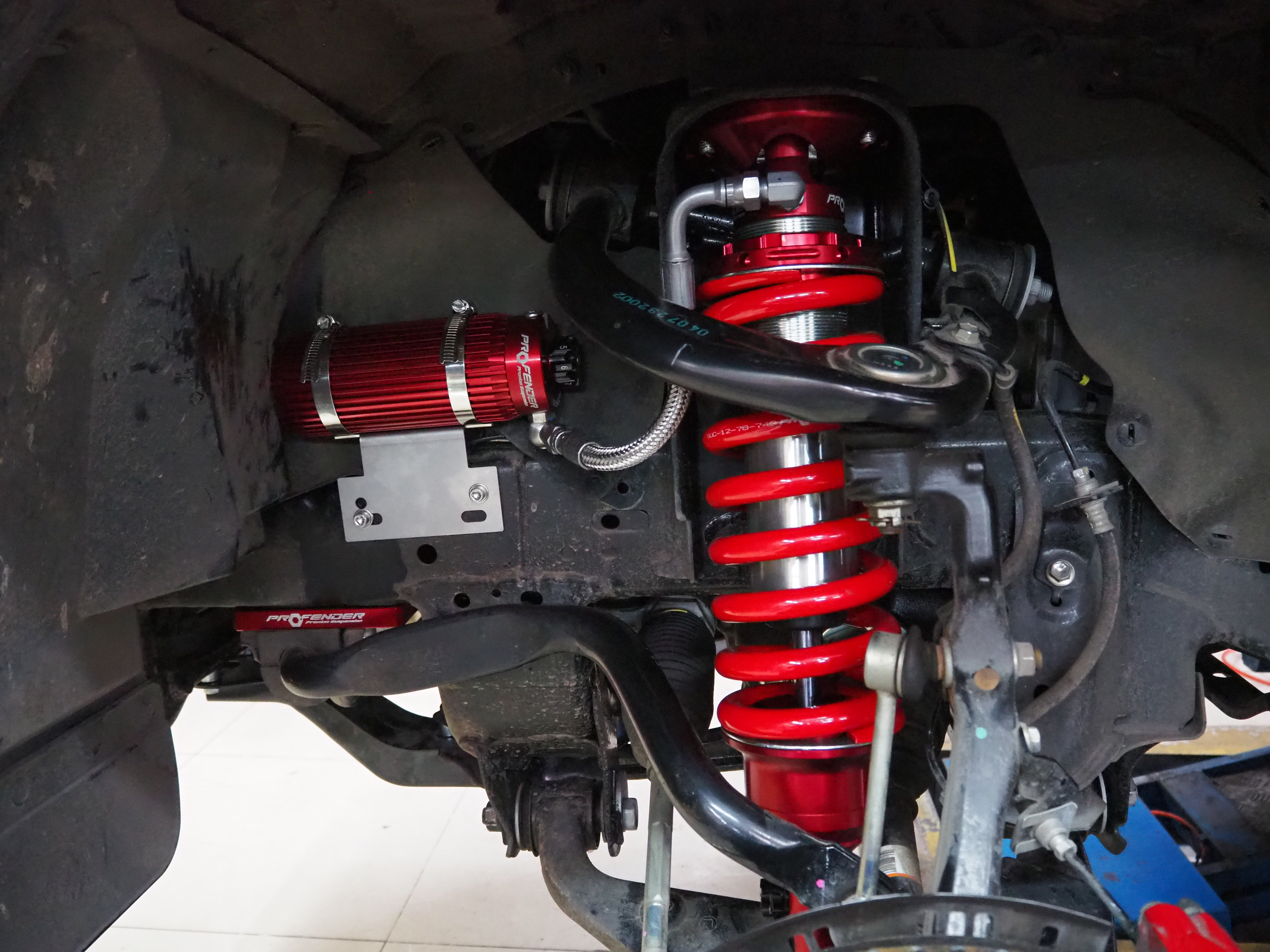TOYOTA HILUX REVO GR 4WD ตัวจริง มัดจำโช๊คอัพชุดใหญ่ก่อนรับรถ ขับป้ายแดงมาเปลี่ยนโช๊คอัพ 𝗣𝗥𝗢𝗙𝗘𝗡𝗗𝗘𝗥 𝗧𝗨𝗡𝗘 𝗦𝗘𝗥𝗜𝗘𝗦 พร้อมบริการ set up และตั้งศูนย์แมชชิ่ง ครบจบ ที่เดียว ขอบพระคุณครับ [+] 𝗣𝗥𝗢𝗙𝗘𝗡𝗗𝗘𝗥 𝗧𝗨𝗡𝗘 𝗦𝗘𝗥𝗜𝗘𝗦 โช๊คอัพหน้า/หลัง อยากให้เซ็ทแบบวิ่งกระชับ ติดมือคอนโทรลพวงมาลัยคมๆ วิ่งผ่านรอยต่อถนนเนียนๆ ไม่เสียอาการตอนจั้มคอสะพาน จัดให้ครับ พร้อมปรับเซ๊ท Pre load เซ็ทระยะ stroke และตั้งศูนย์ตามสูตรร้านยางเจริญรุ่งเรือง ขับสนุกแน่นอน!! ล้อเดิม ยางเดิม ก็ขับสนุกได้ [+] พร้อมบริการติดตั้ง + Set up ให้เหมาะกับยาง [+] ขับสนุกด้วยบริการ ตั้งศูนย์ละเอียดให้เหมาะกับการใช้งานและลักษณะของช่วงล่าง --------------------------------- #ติดต่อเรา ยางรถยนต์ บริการรถยนต์ 08-6569-1915 โช๊คอัพช่วงล่างรถยนต์ ตั้งศูนย์ 08-6544-5963 𝙊𝙪𝙧 𝙎𝙚𝙧𝙫𝙞𝙘𝙚 บริการทางร้าน เรารับทำอะไรบ้าง 🔧 ติดตั้งยางแบบไร้รอย 100% 🔧 บริการสลับยาง ตามอายุ 🔧 มียางรถยนต์ทุกยี่ห้อให้เลือกซื้อ 🔧 เช็คช่วงล่าง แก้ปัญหาให้ตรงจุด 🔧 บริการล้างลิ้นปีกผีเสื้อ 🔧 บริการเช็คระยะรถยนต์ 🔧 เปลี่ยนถ่ายของเหลวทั้งระบบ 🔧 ตั้งศูนย์ด้วยเครื่อง HUNTER นำเข้าจาก USA #รถยนต์มีปัญหาไม่รู้ต้องแก้ตรงไหน ทางเรายินดี ตรวจหาปัญหาและหาวิธีแก้ บอกลูกค้าก่อนลงมือทำเสมอราคาเป็นธรรมไม่เอาเปรียบ สบายใจคุณลูกค้า ---------------------------------- ดูแลให้คำปรึกษาทุกปัญหาคาใจ ไม่ทิ้งลูกค้า มีบริการหลังการขาย 【ให้ผู้เชี่ยวชาญของเรา ดูแลรถคุณ】 ร้านยางเจริญรุ่งเรือง ยินดีต้อนรับครับ #𝗨𝗽𝗴𝗿𝗮𝗱𝗲☄️ 🆙 ความเฟริม 🆙 เข้าโค้งมั่นใจ 🆙 กระชับขับสนุก 🆙 เก็บรอยต่อถนนดีเยี่ยม #แก้ไขอาการ ❌ โช๊คอัพแก้อาการโยน ❌ เข้าโค้งย้วย ❌ เมารถ 🔧Service ✅ ฟรี บริการติดตั้งโช๊อคัพ ✅ ฟรี บริการ Set up โช๊คอัพให้เหมาะกับการใช้งาน ✅ ฟรี ตั้งศูนย์ให้แม็ช กับช่วงล่างและยาง(เครื่อง HUNTER USA ความแม่นยำสูง) 🚙รีดพลังช่วงล่างมาใช้งานได้มากที่สุดด้วยการตั้งศูนย์ให้ยางรถยนต์ ช่วงล่าง ทุกอย่างแมชท์เข้าด้วยกัน💯 ลูกค้าสามารถสอบถามรายละเอียด หรือแนะนำรุ่นโช๊คอัพให้เหมาะสมกับการใช้งานได้ทางข้อความ หรือ โทร. ยางรถยนต์ บริการรถยนต์ 08-6569-1915 โช๊คอัพช่วงล่างรถยนต์ ตั้งศูนย์ 08-6544-5963 ยินดีต้อนรับครับ🙏🙏🙏 #YSS #วายเอสเอส #profender #queenseries #subtank #โปรเฟนเดอร์ #ควีนซีรียส์ #โช๊คอัพรถยนต์ #ช่วงล่างรถยนต์ #ร้านยางเจริญรุ่งเรือง #นนทบุรี #งามวงศ์วาน #ซ่อมบำรุงช่วงล่างรถยนต์